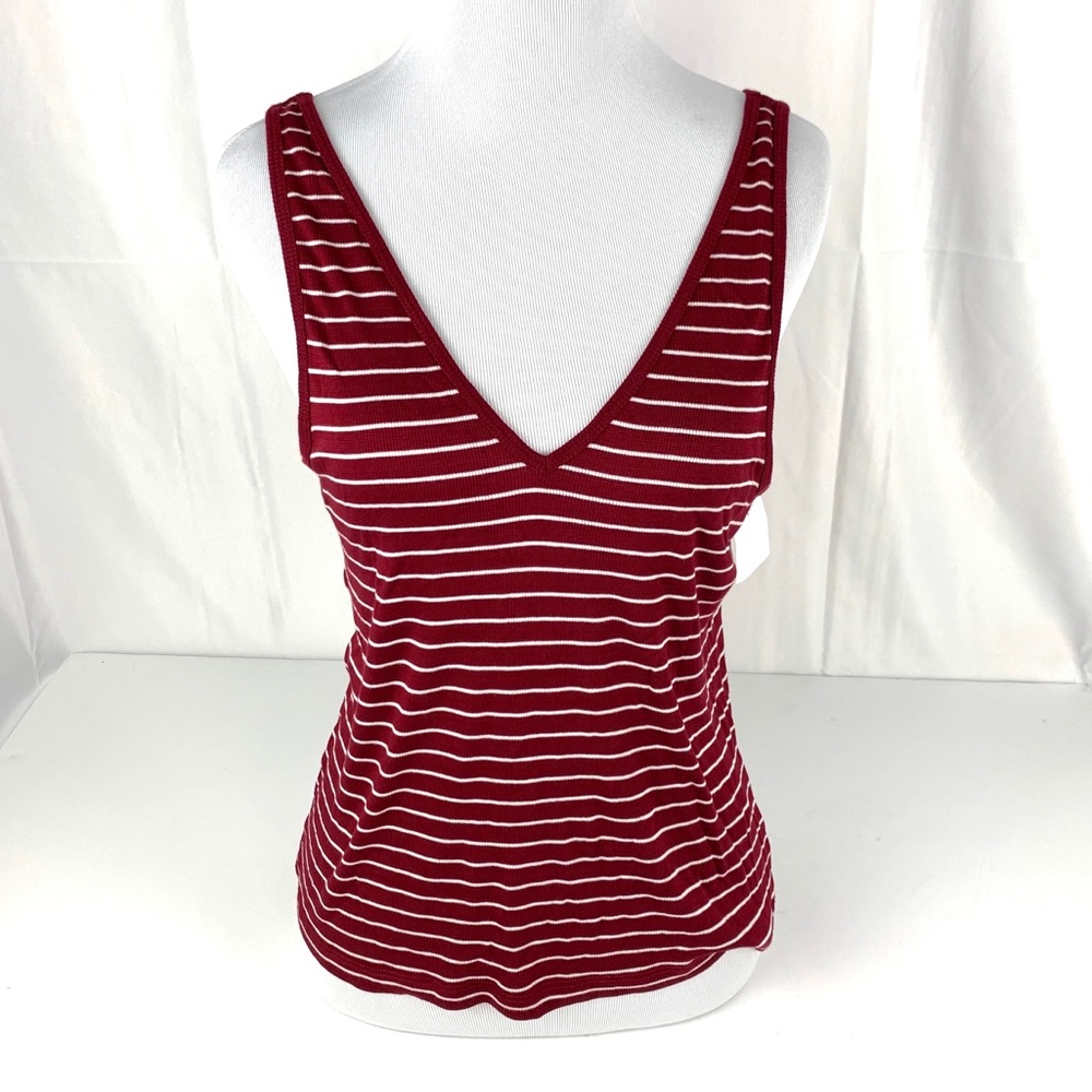 BP V Neck ribbed stripe tank top size large